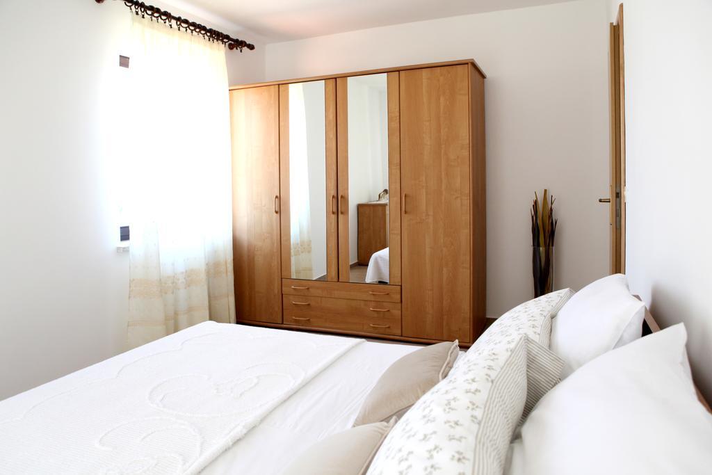 Apartment Marina-mare *